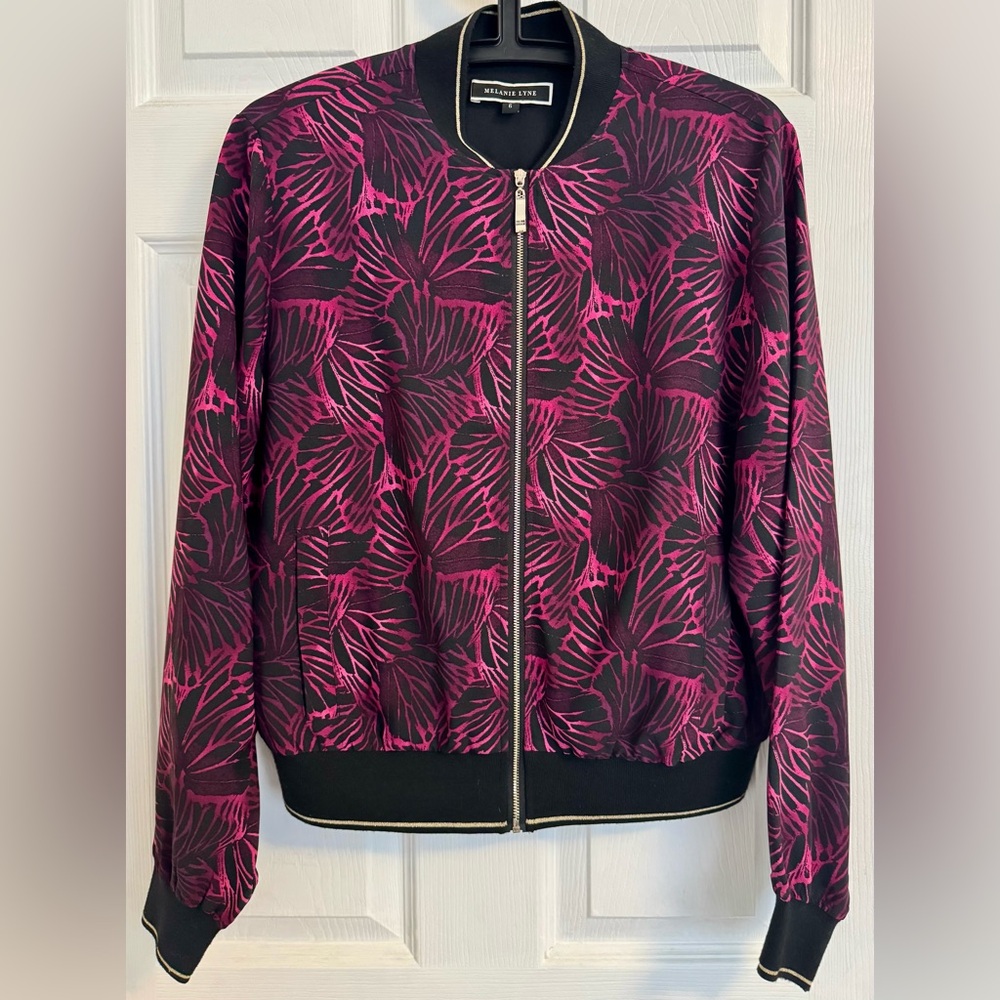 Melanie Lyne Pink & Black Tropical Leaf Bomber Jacket
